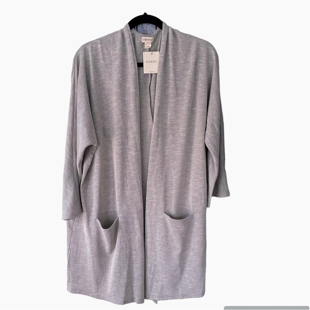Donni. Sandwash cardigan gray ribbed osfa